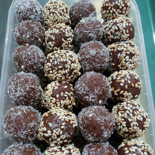 Date halva
