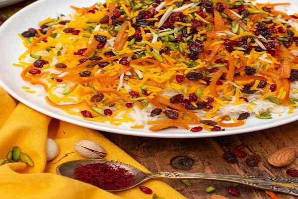 Semnani pistachio slices pilaf