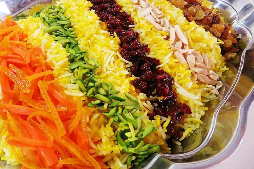 Semnani pistachio slices pilaf
